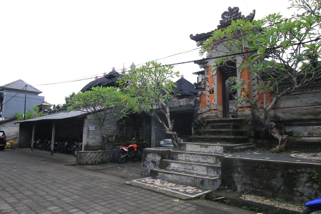 Appartement Cucu House à Ubud Extérieur photo
